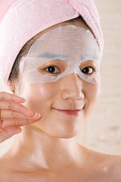 小SB是不是欠c了h,明星投资失利，巨额债务成谜？-2