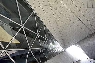 三根一起玩真的不会坏掉吗,科技生活新困惑:三屏时代,设备安全如何保障?-1