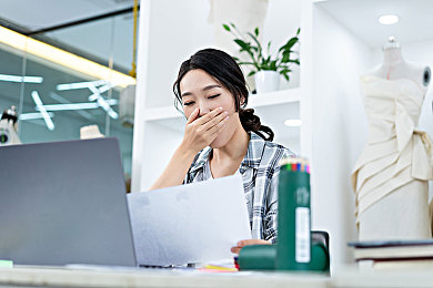苍月女战士百度网盘,游戏女战士魅力揭秘，苍月传奇引关注