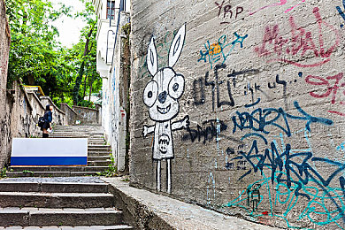 姑父缓慢有力挺送侄女的话,姑父送别侄女,温暖话语感动网友-1