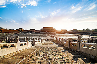 网红博雅打扑克,网红博雅牌技高超，生活态度令人称赞-1