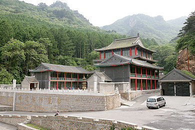 山上悠垭主演的电影,梦想起航，音乐女孩的励志传奇