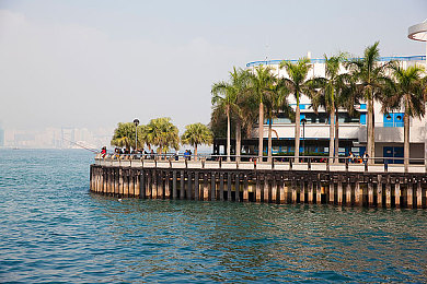 老公叫我和别人换着玩,夫妻尝试新方式，婚姻生活有何新启示？