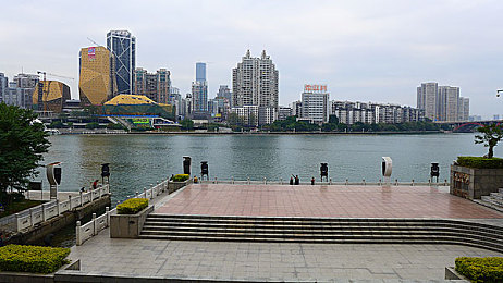 女人更喜欢3人还是2人,多元时代，女性情感选择之谜揭晓-2