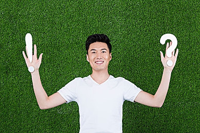 班长哭着说我会坏的：校园风波：班长痛哭反思，师生共筑成长路-1