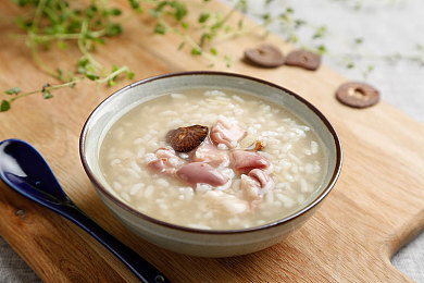 扒开小男生的屁股窑子开张了,复古新潮，年轻人聚集地开业-2