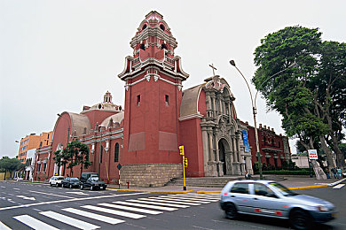 周莹与王伟忠回老家,实力派演员回乡寻根，重温儿时记忆-2