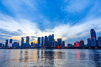语文老师塞着跳D讲课文,跳D舞动课堂，语文教学新风采-3