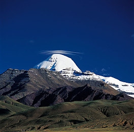 伽罗脸红翻白眼享受表情包,网红表情包走红，传统文化与现代网络碰撞出新火花-4