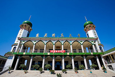 唐三桶波赛西不亦乐乎MBA,商界精英聚集地，MBA助你飞跃职场-2