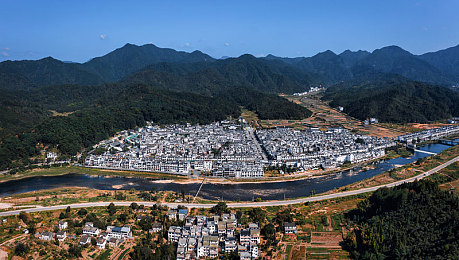 白月光她又茶又娇SH：古代“白月光”新解：内外兼修的女性典范-2