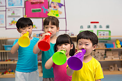 学院时间停时1—4,学院举办独特活动，师生共度“时间停时”-2