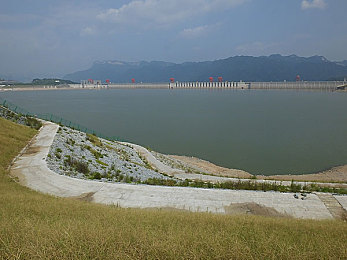国产一卡2卡3卡4卡精品,国产手机卡新潮流，四卡齐发引关注-2