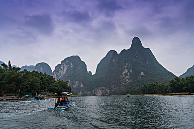 仙踪林老少配性开放XXXX大全,社交新潮流：老少配在“仙踪林”引发热议-4