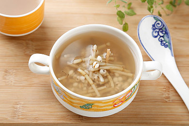 把自己玩喷泉的视频叫什么,短视频新潮流，喷泉挑战趣味多-5