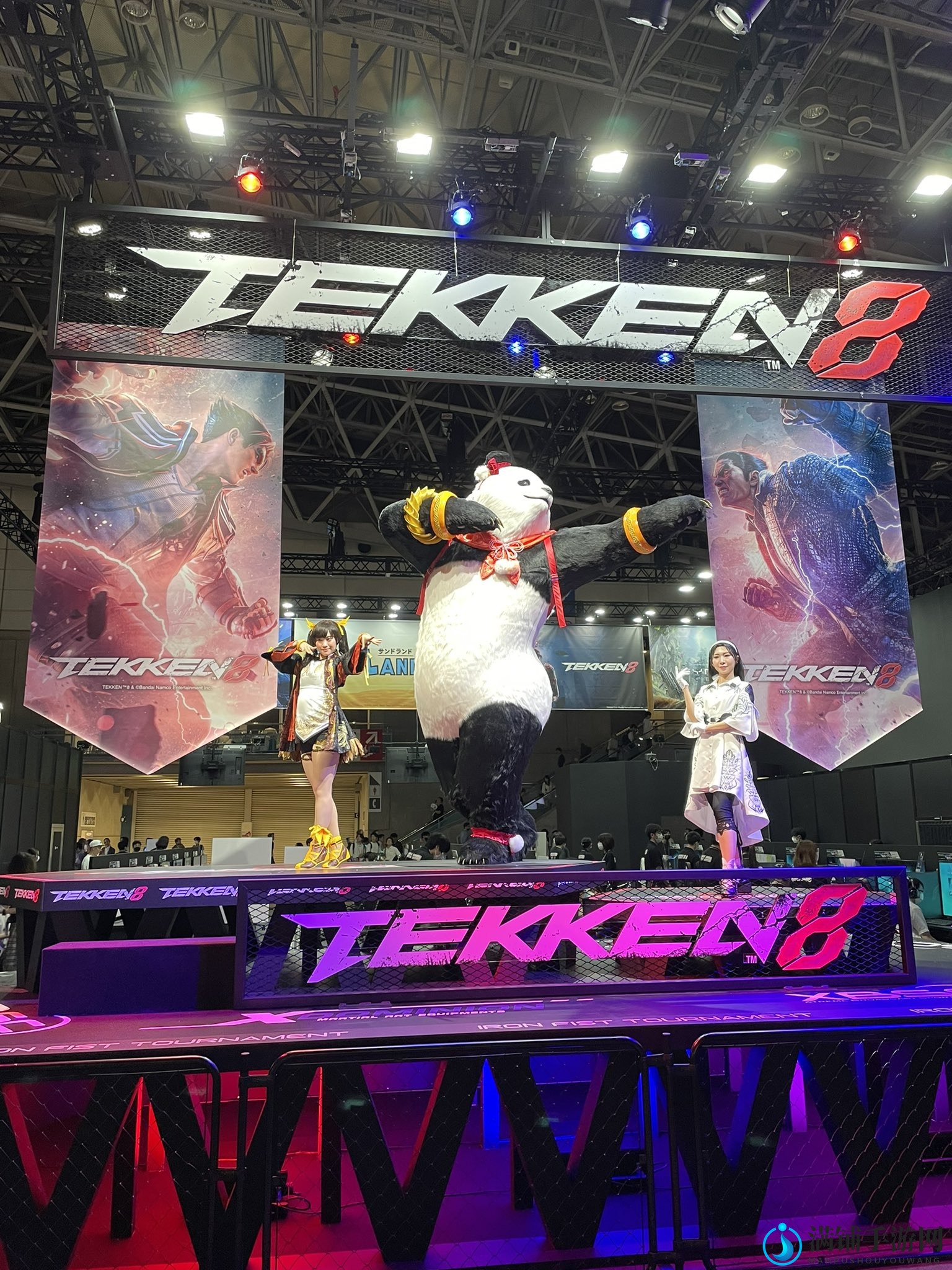 TGS23《铁拳8》展台凌晓雨Cos 很漂亮还原度高
